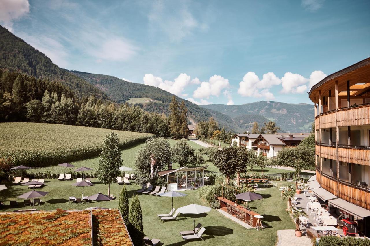 Hotel Petrus Brunico Exteriér fotografie